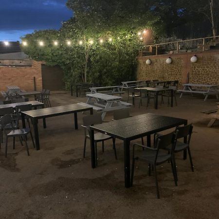 华诗拓普酒店 亨斯坦顿 外观 照片